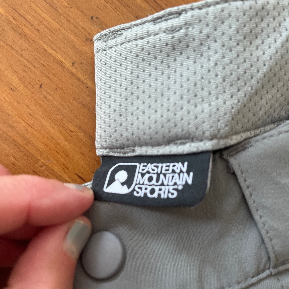 EASTERN MOUNTAIN SPORTS gray hiking pants